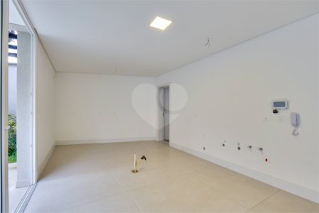 Casa à venda com 4 suítes no condomínio Gaia, São Paulo - SP