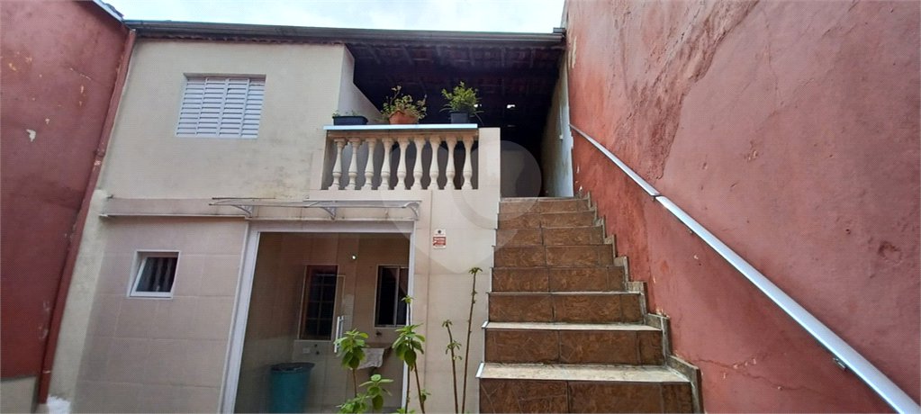 Sobrado à venda com 3 quartos, sendo 1 suíte, em Tremembé, São Paulo, SP
