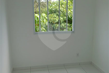 Apartamento à venda com 2 quartos em Lageado, Cotia, SP