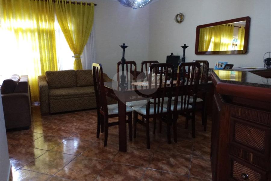 Casa à venda com 5 quartos, sendo 1 suíte, em Vila Guilherme, São Paulo, SP