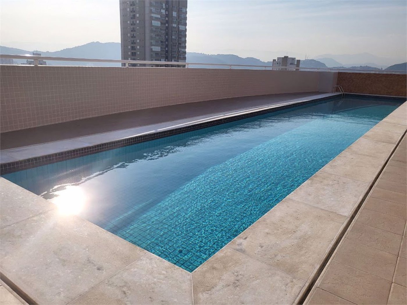Apartamento Residencial à venda, Gonzaga, Santos - AP0120.