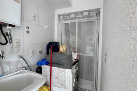 Apartamento à venda com 2 quartos em Jardim Esmeralda, São Paulo, SP