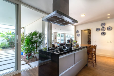 Casa à venda com 3 suítes no condomínio D'avilla, São Paulo - SP