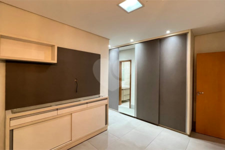 Apartamento à venda com 3 quartos, sendo 1 suíte, no Centro-norte, Cuiabá, MT