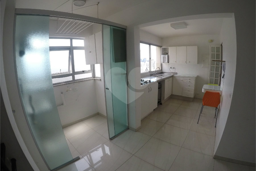 Apartamento para alugar com 2 quartos, sendo 1 suíte, em Campo Belo, São Paulo, SP