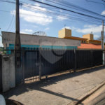 Casa à venda com 3 quartos, sendo 1 suíte, em Vila Junqueira, São Roque, SP
