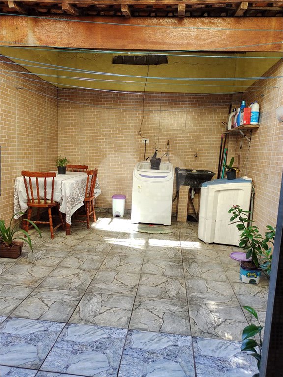 Sobrado à venda com 2 quartos, sendo 1 suíte, em Jardim Vale das Virtudes, São Paulo, SP