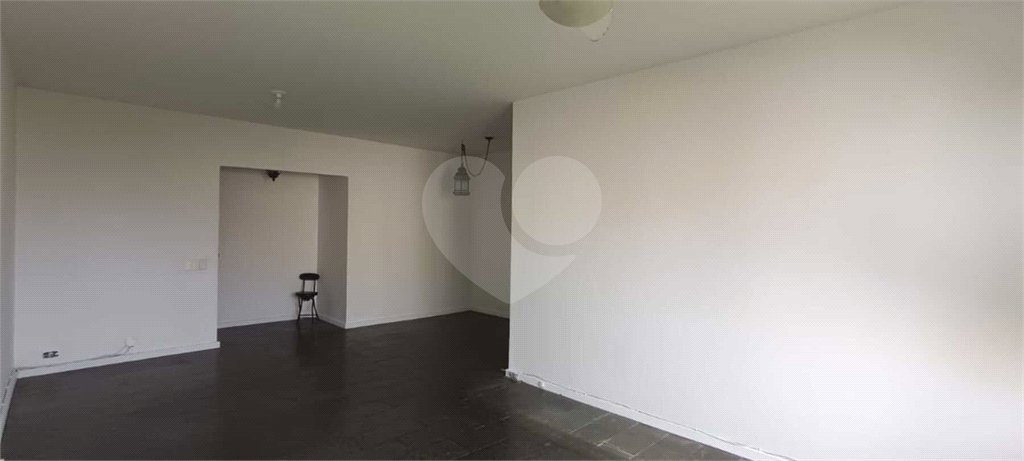Apartamento à venda com 3 quartos, sendo 1 suíte, em Copacabana, Rio de Janeiro, RJ