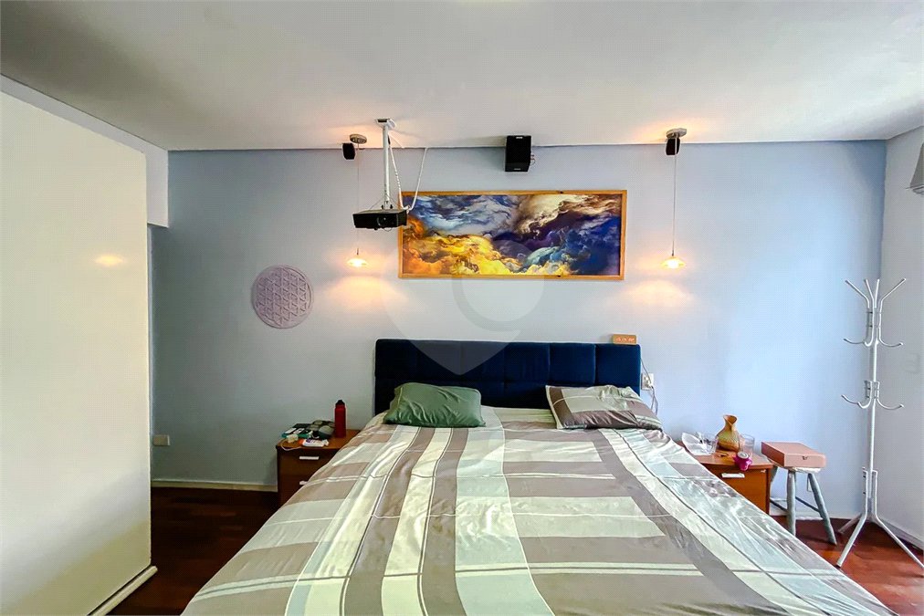 Sobrado à venda com 3 quartos, sendo 2 suítes, em Aclimação, São Paulo, SP