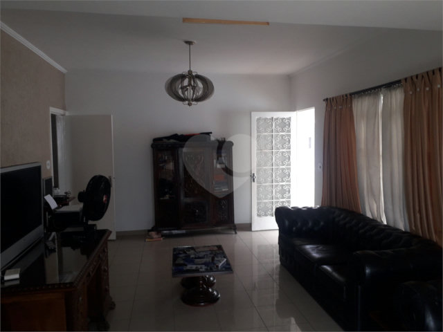 Casa à venda com 4 quartos, sendo 2 suítes,  em Santana, São Paulo, SP