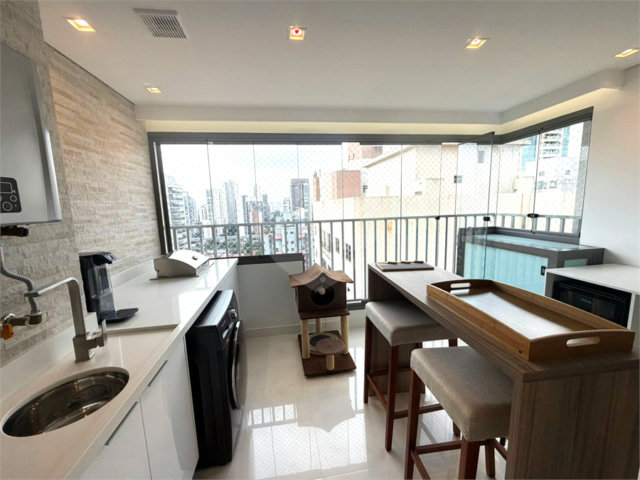Apartamento à venda com 2 quartos, sendo 1 suíte,  em Brooklin, São Paulo, SP