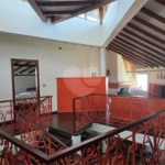 Casa à venda com 4 quartos, sendo 2 suítes, em Cidade São Francisco, São Paulo, SP