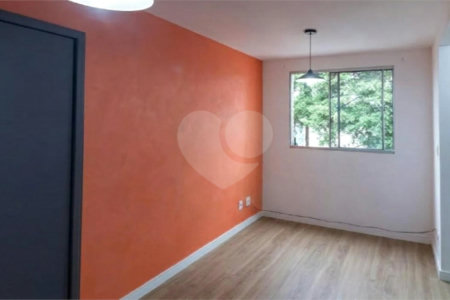 Apartamento à venda com 2 quartos em Paraisópolis, São Paulo, SP