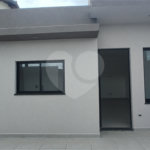 Casa Térrea à venda com 3 quartos, sendo 1 suíte,  em Nova Cerejeira, Atibaia, SP
