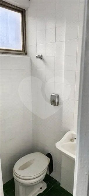 Apartamento à venda com 4 quartos, sendo 1 suíte, em Vila Olímpia, São Paulo, SP