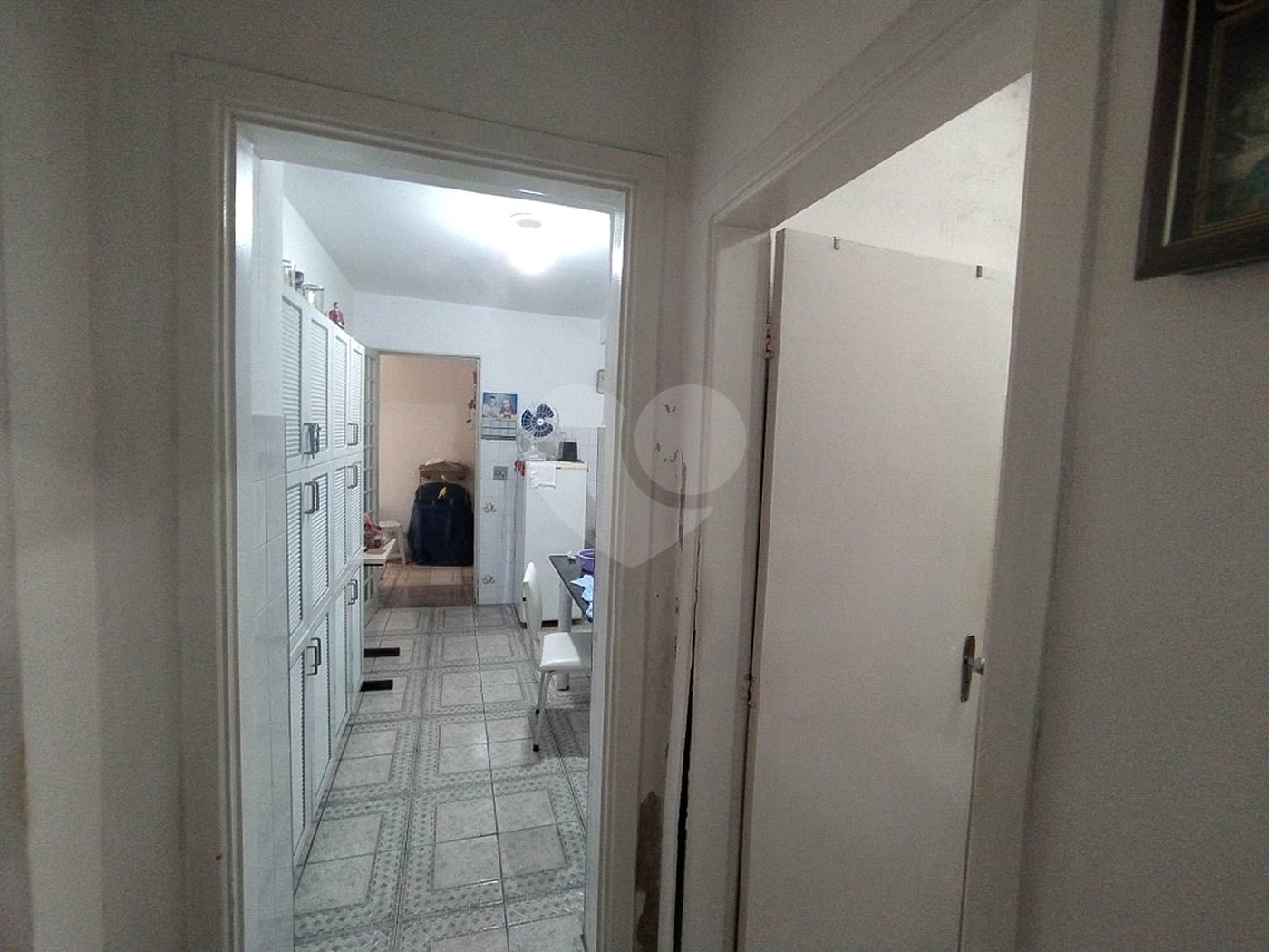Casa à venda com 6 quartos, sendo 2 suítes, em Chora Menino, São Paulo, SP