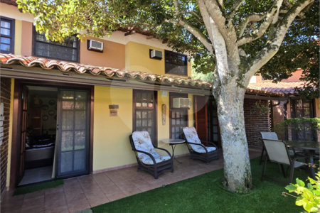 Casa à venda com 4 quartos, sendo 2 suítes, em Geribá, Armação dos Búzios, RJ