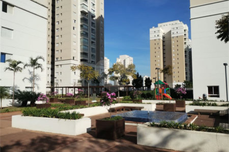 Apartamento à venda com 3 quartos, sendo 1 suíte,  em Vila Suissa, Mogi das Cruzes, SP