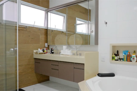 Casa à venda com 3 suítes no condomínio Residencial Terras de Vinhedo, Vinhedo - SP