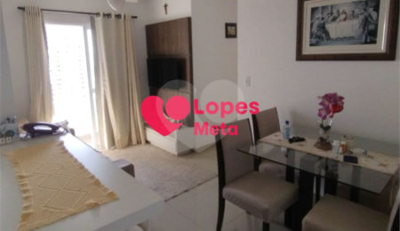 Apartamento à venda com 3 quartos, sendo 1 suíte,  em Vila Tatetuba, São José dos Campos, SP