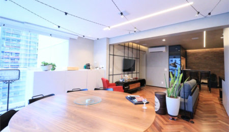 Apartamento à venda com 2 suítes em Indianópolis, São Paulo, SP