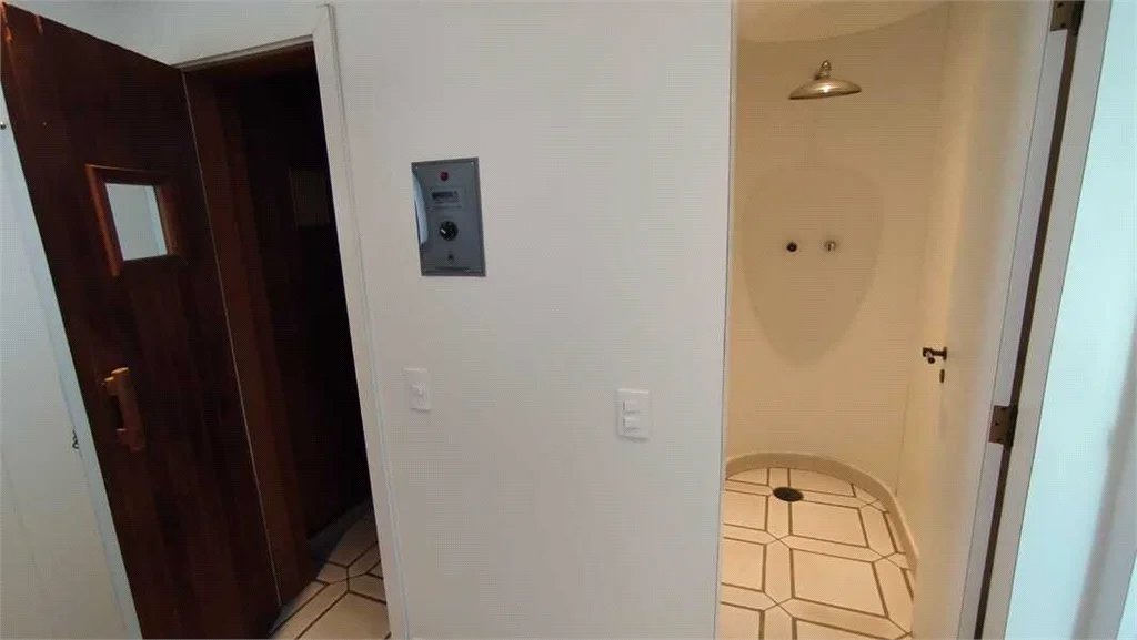 Duplex para alugar com 3 suítes em Real Parque, São Paulo, SP