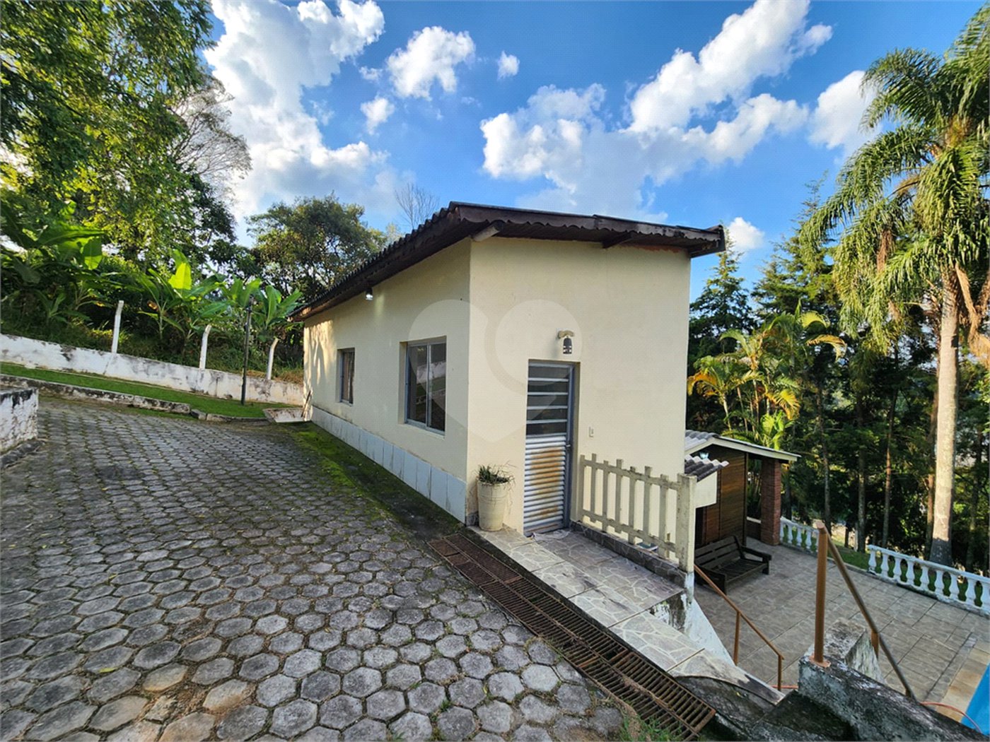 Chácara à venda com 4 quartos em Mato Dentro, Mairiporã, SP