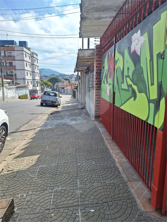 Sobrado à venda com 3 quartos em Tremembé, São Paulo, SP