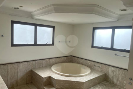Apartamento à venda com 4 suítes em Vila Suzana, São Paulo, SP