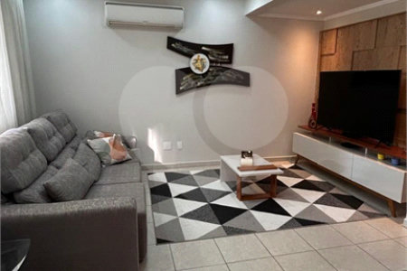 Casa à venda com 4 quartos, sendo 2 suítes, no condomínio Chácara das Palmeiras Imperiais, Jundiaí - SP