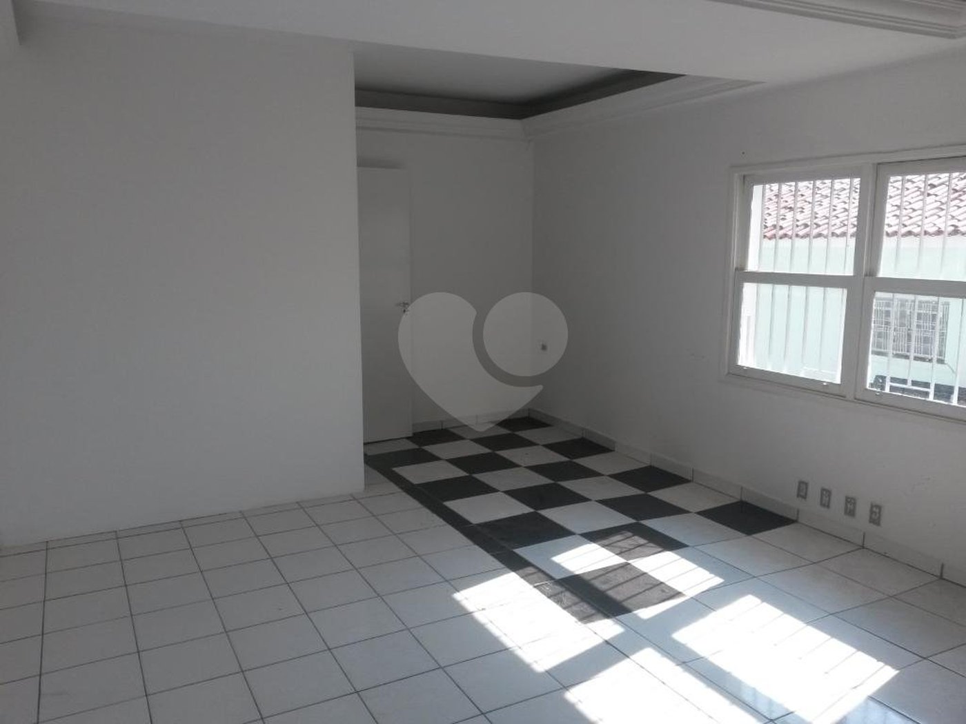 Sobrado à venda com 15 quartos, sendo 3 suítes, em Tucuruvi, São Paulo, SP
