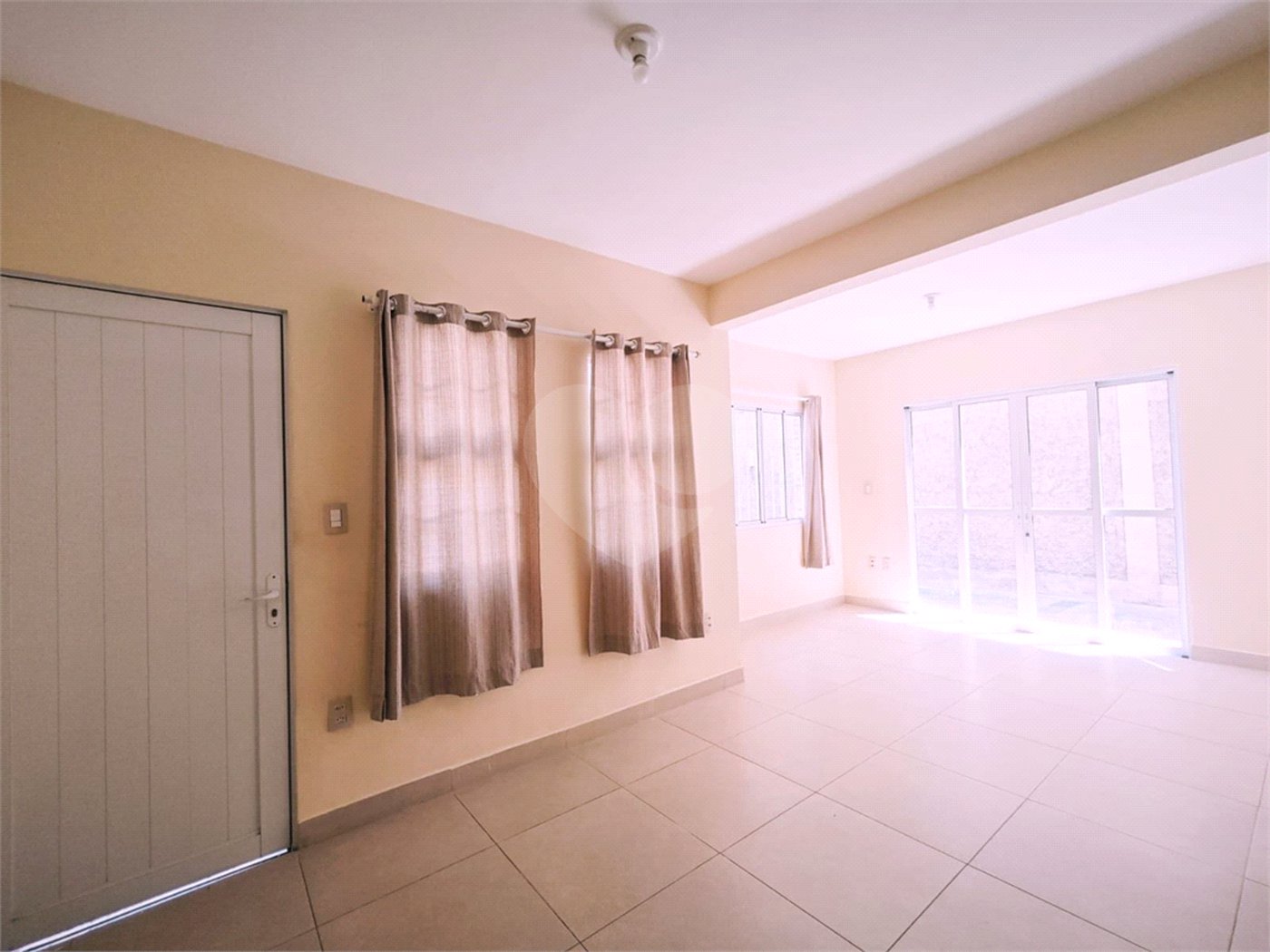Casa à venda com 4 quartos, sendo 1 suíte,  em Anhanguera, São Paulo, SP