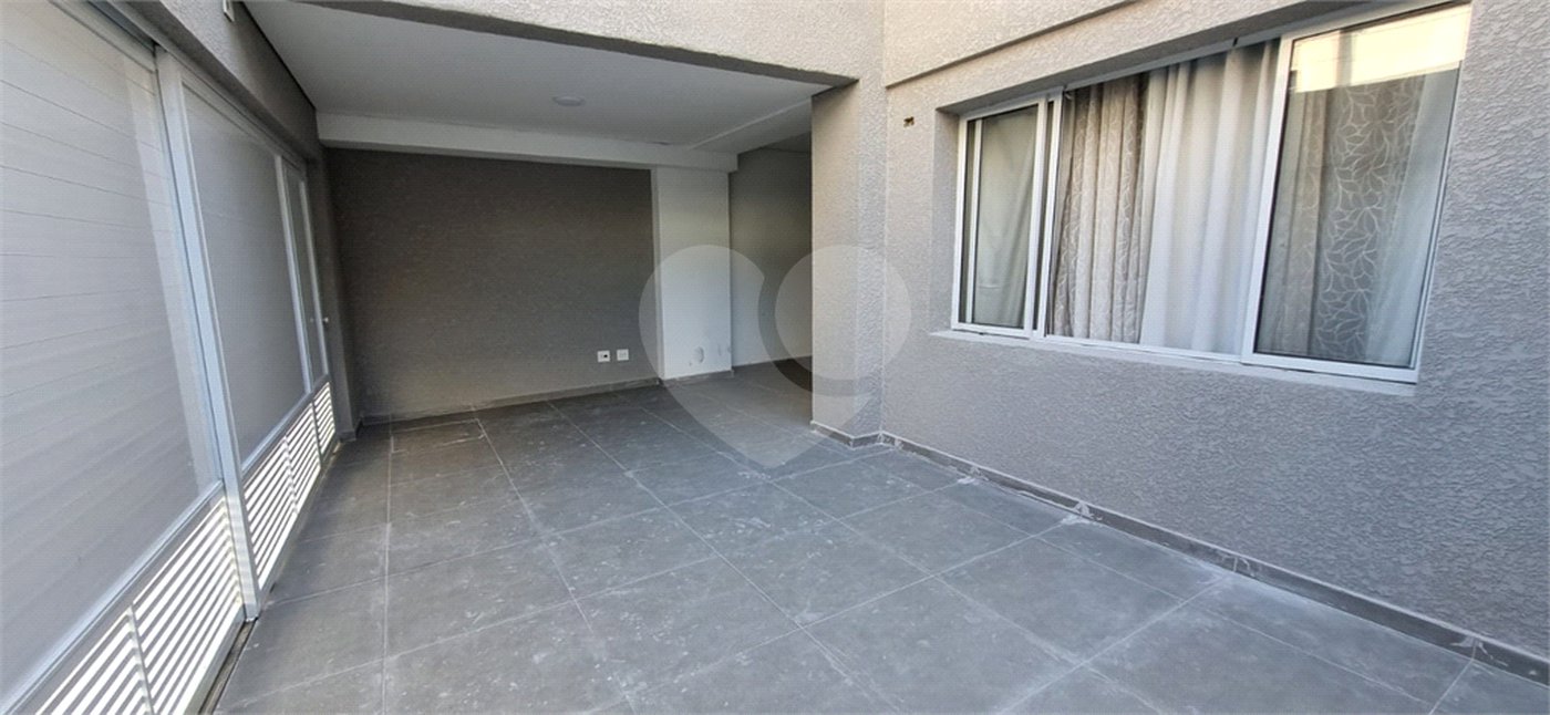 Sobrado à venda com 3 quartos, sendo 2 suítes, em Santana, São Paulo, SP