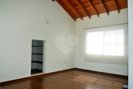 Casa à venda com 4 suítes em Vila Brasílio Machado, São Paulo, SP
