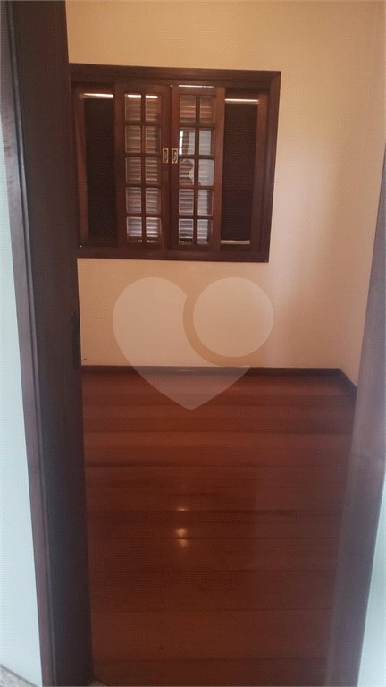 Sobrado à venda ou para alugar com 4 quartos, sendo 2 suítes, em Vila Congonhas, São Paulo, SP