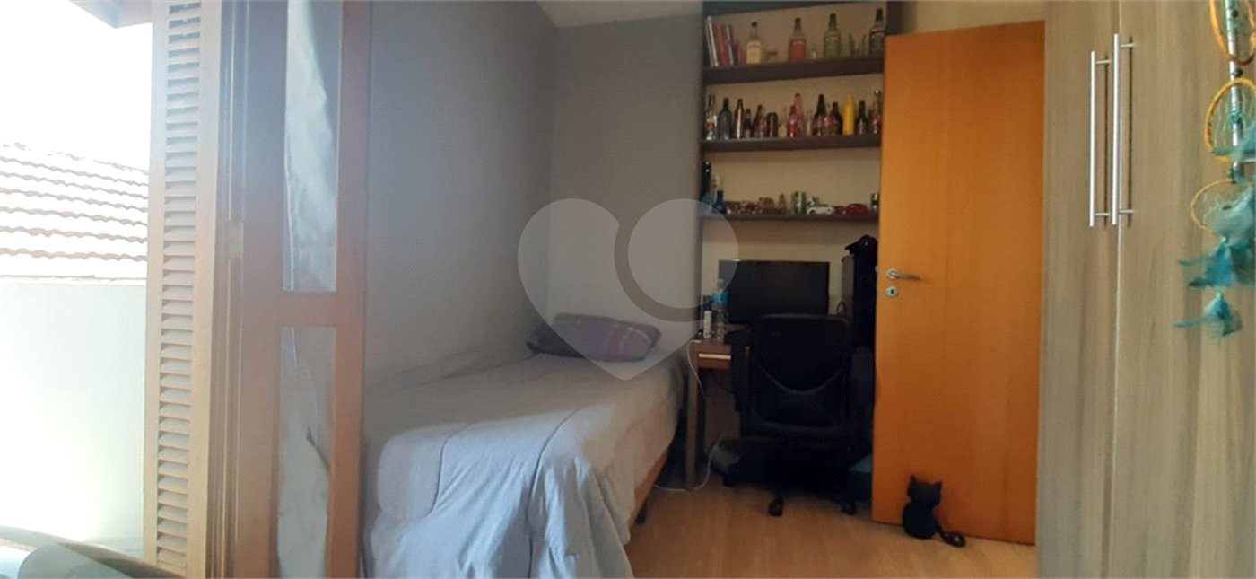 Casa à venda com 4 quartos, sendo 2 suítes,  em Jardim Paraíso, São Paulo, SP
