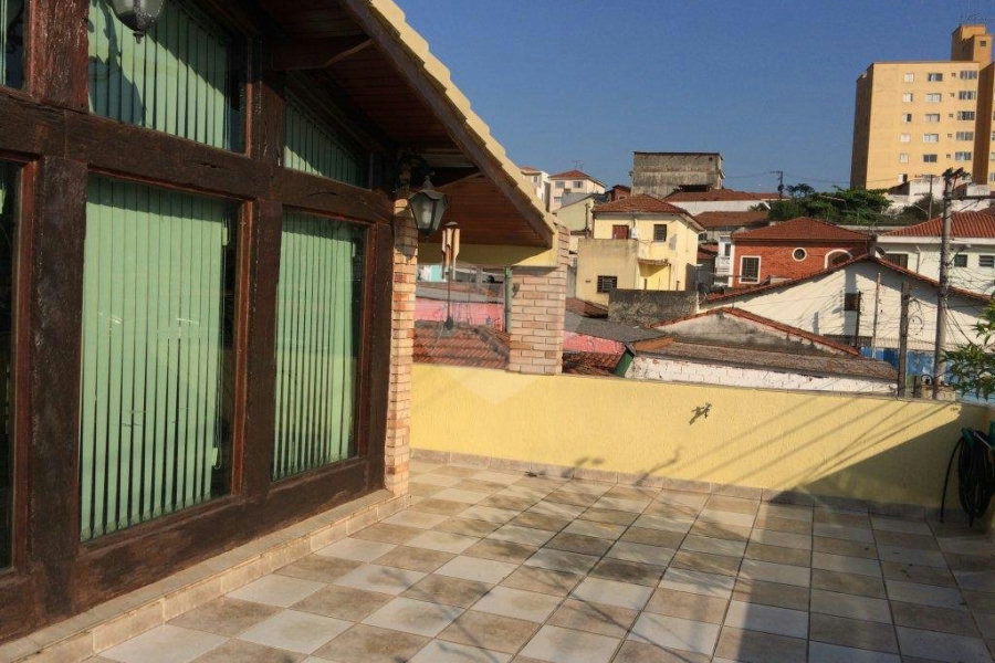 Sobrado à venda com 5 quartos, sendo 4 suítes, em Vila Mazzei, São Paulo, SP