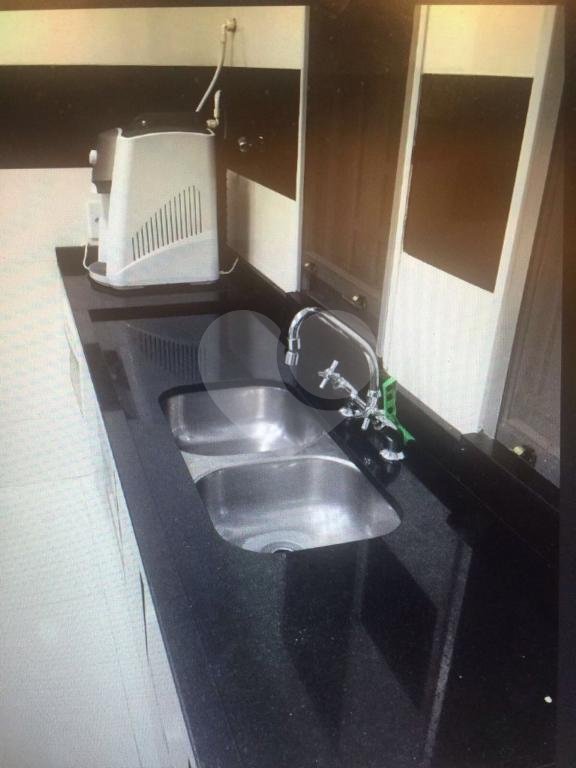 Sobrado à venda com 4 quartos, sendo 2 suítes, em Jaraguá, São Paulo, SP