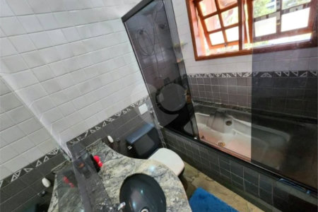 Casa à venda com 3 quartos, sendo 1 suíte, no Centro, Vinhedo, SP