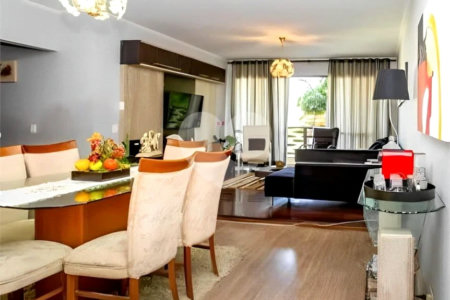 Apartamento à venda com 3 quartos, sendo 1 suíte, no Centro, São Bernardo do Campo, SP