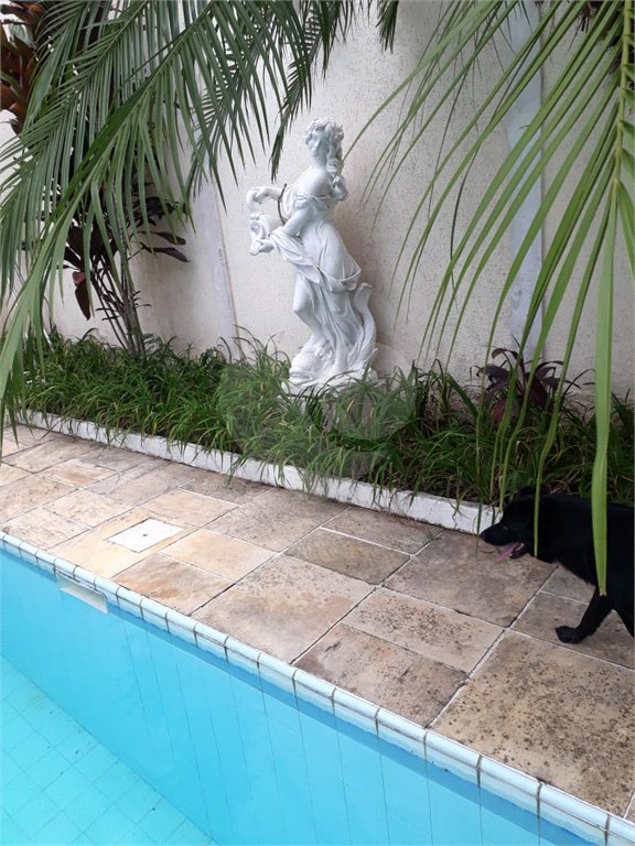 Casa à venda ou para alugar com 5 suítes em Jardim Leonor, São Paulo, SP