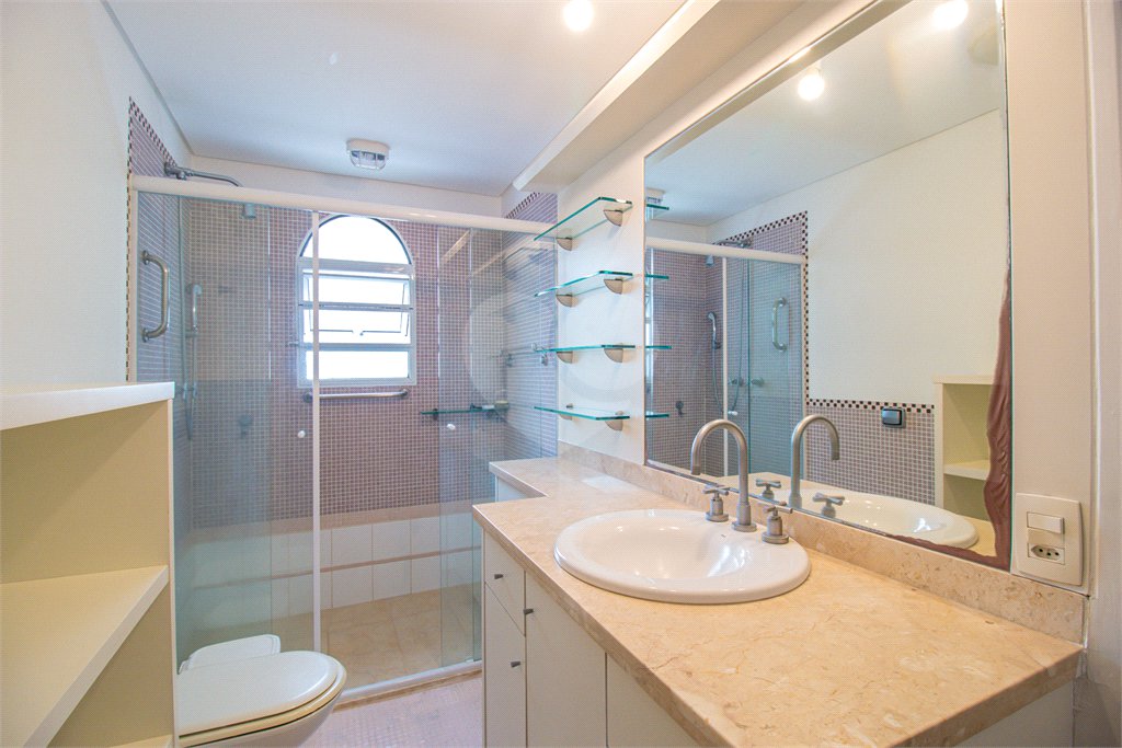 Apartamento à venda com 4 quartos, sendo 3 suítes, em Chácara Santo Antônio, São Paulo, SP