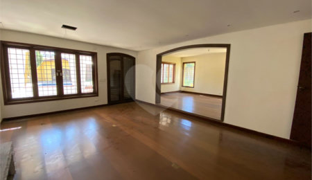 Casa à venda com 4 suítes em Alto da Boa Vista, São Paulo, SP