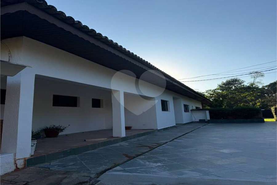 Casa à venda com 6 quartos, sendo 2 suítes, no condomínio Alpes de Mairiporã, Mairiporã - SP
