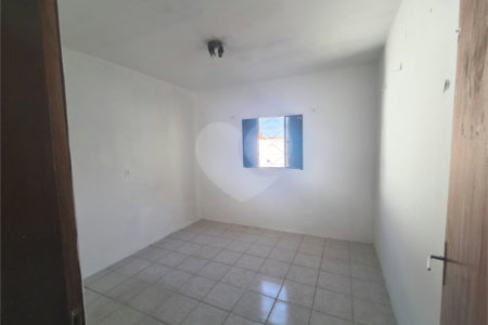 CASA AMPLA COM QUINTAL E GARAGEM PARA 4 CARROS | R$ 244.680,00 | NÃO PERCA ESSA OPORTUNIDADE!