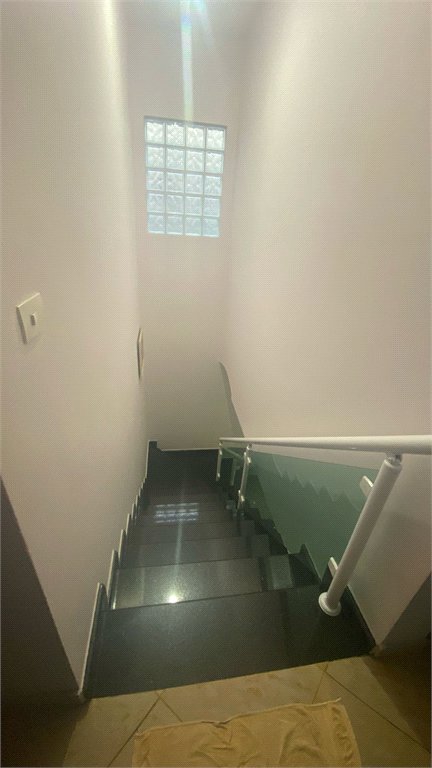 Sobrado à venda com 3 quartos, sendo 1 suíte,  em Vila Virgínia, Itaquaquecetuba, SP