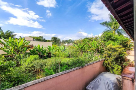 Sobrado à venda com 4 quartos, sendo 2 suítes,  em Jardim Morumbi, São Paulo, SP