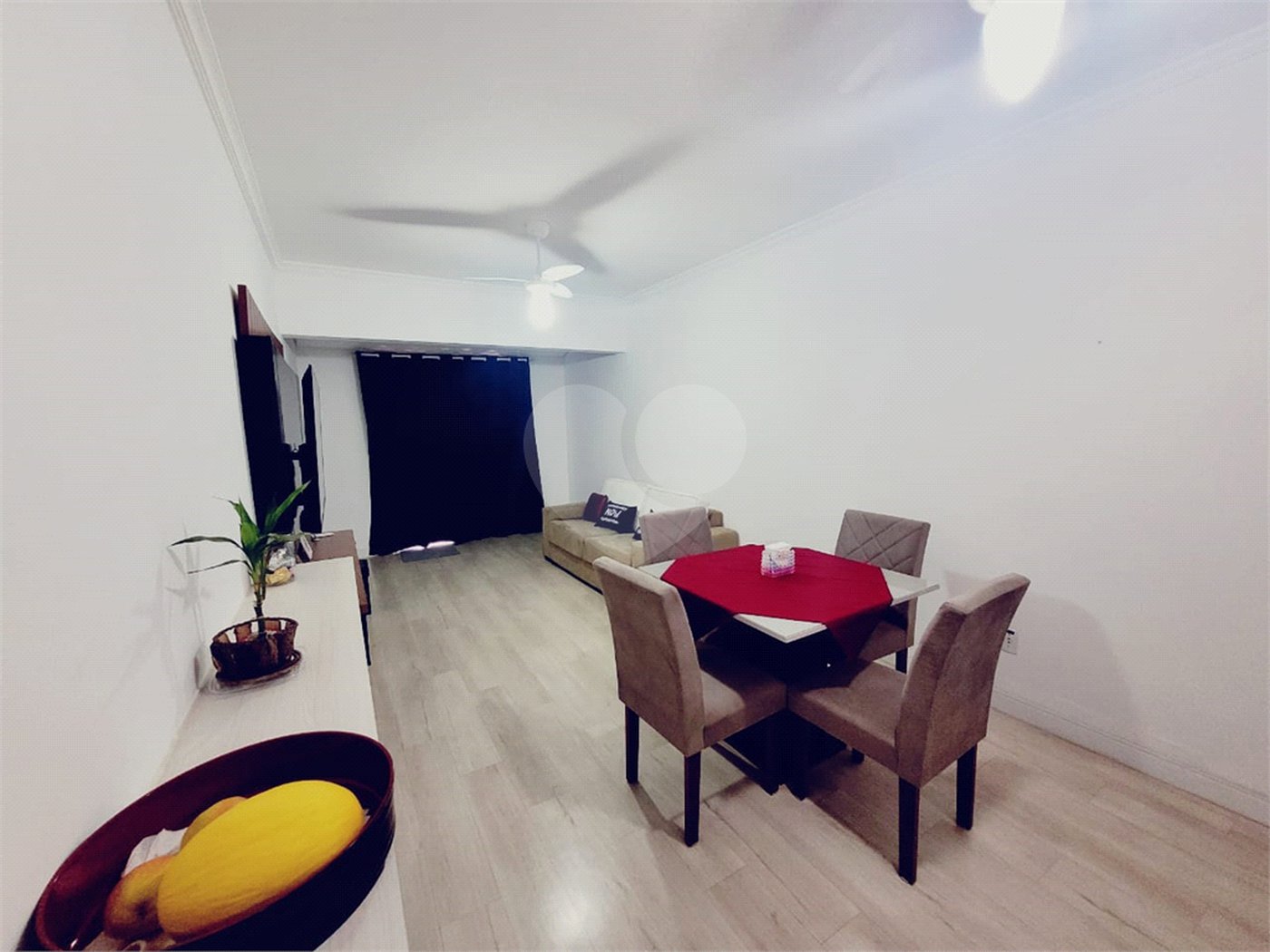 Casa à venda com 2 quartos, sendo 1 suíte, no condomínio Villa das Palmeiras, Indaiatuba - SP