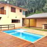 Casa à venda ou para alugar com 7 quartos, sendo 5 suítes, no condomínio Sausalito, Mairiporã - SP