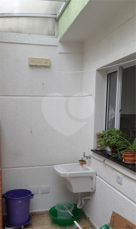Casa à venda ou para alugar com 3 quartos, sendo 2 suítes,  no condomínio Residencial Erika, São Paulo - SP